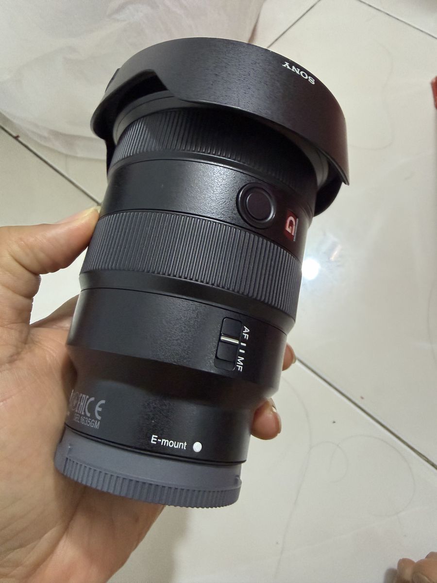 Main image 6