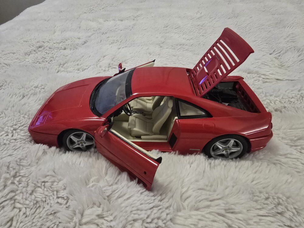 UT Models Ferrari F355 Targa RED Diecast Model 1/1