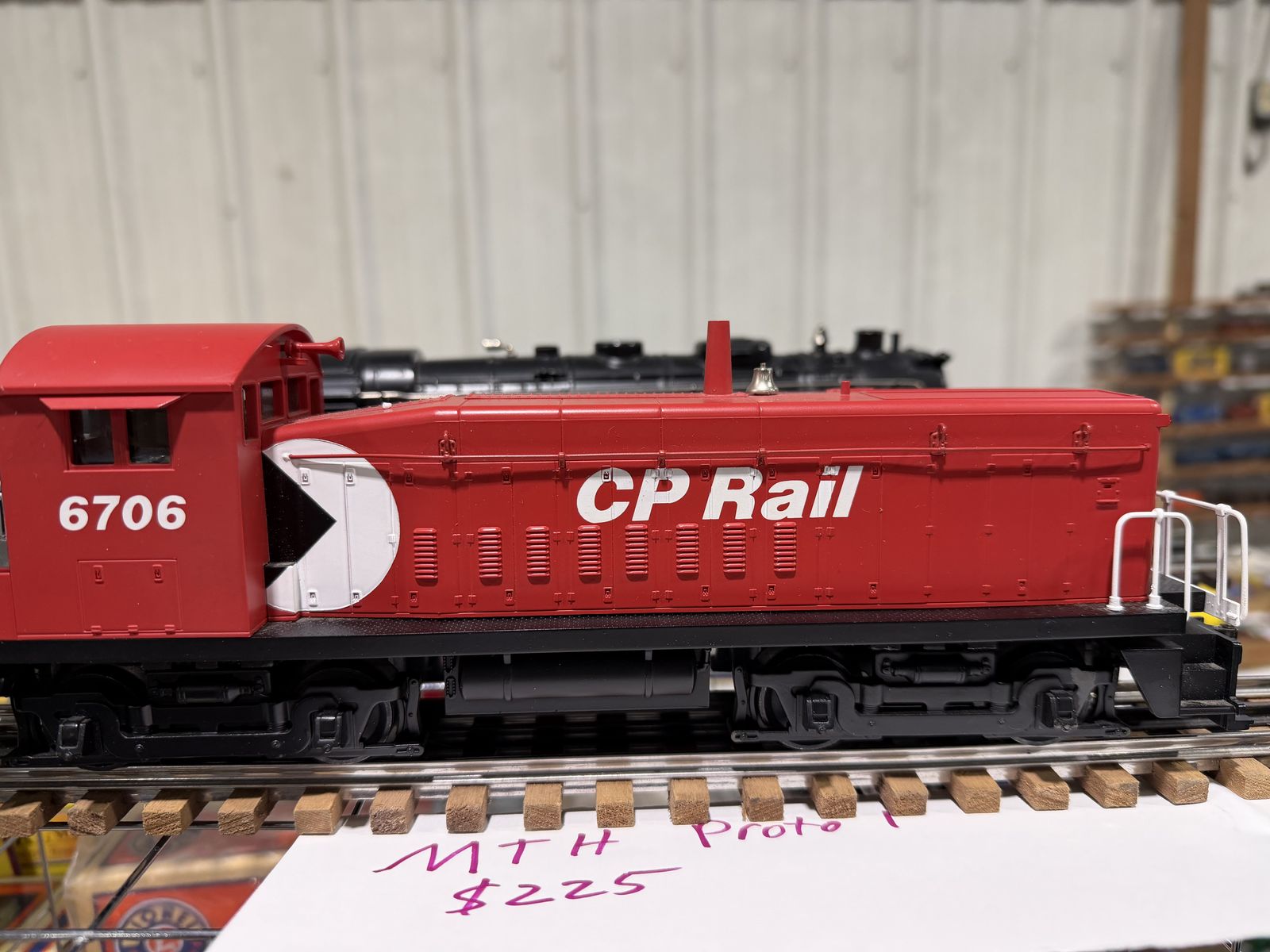 Lionel Compatible SW-8 Switch Engine