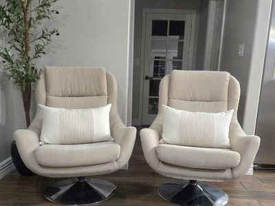 two swivel chaira