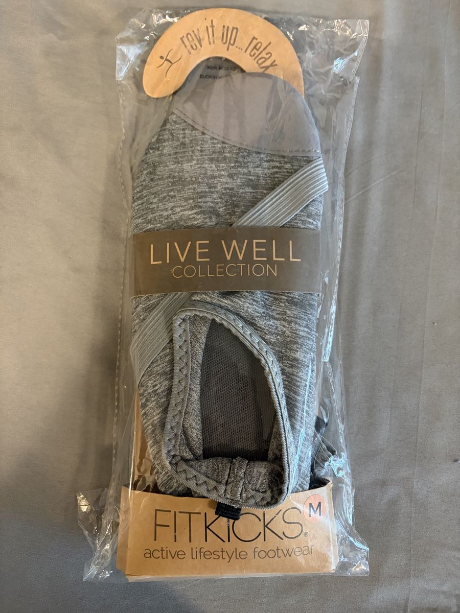 FitKicks Live Well Collection Active Lifestyle Footwear, Gray, Women's Size 7-8 - New