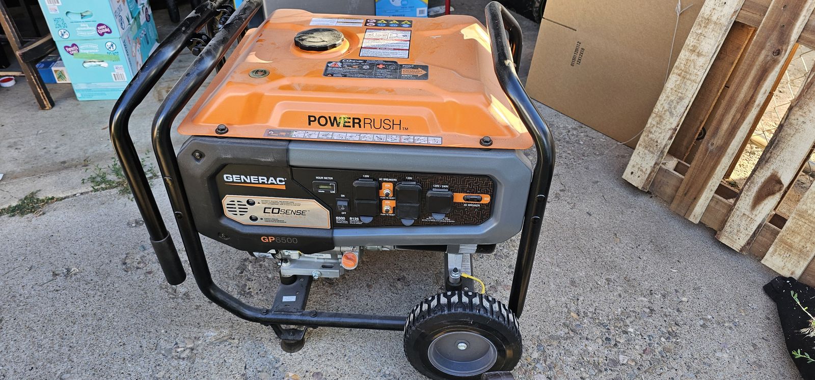 Generac GP6500 6500W Portable Generator PowerRush CO-Sense Low Hours