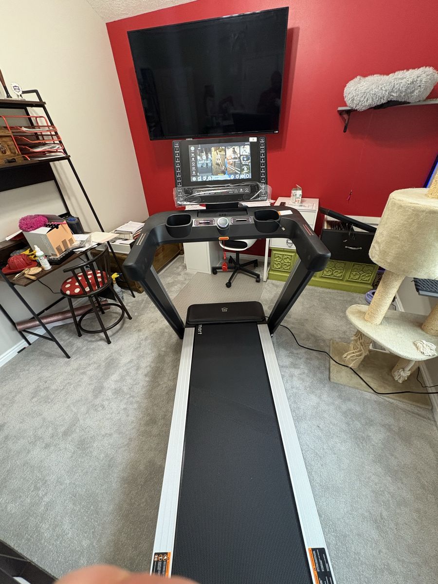 Treadmill NEW
