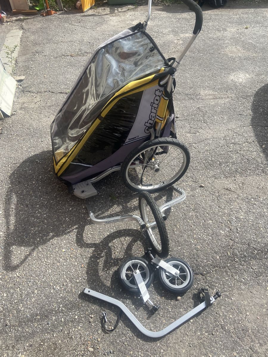 Chariot Cougar 2 trailer/stroller