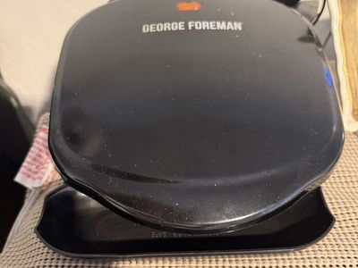 George Foreman Classic Plate Grill - Black, Compact Design for Healthy Cooking