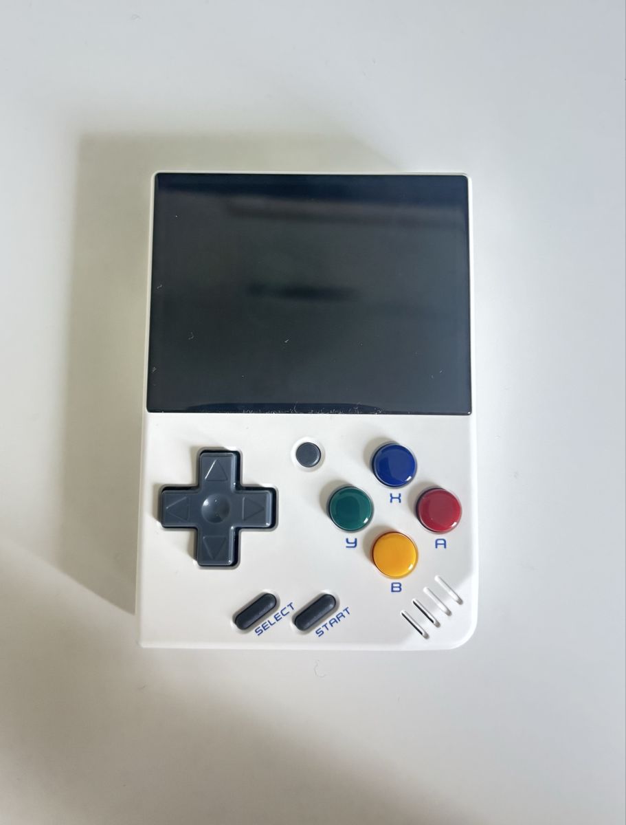 Miyoo Mini V2 (64GB + 512GB Micro SD) (brand new)