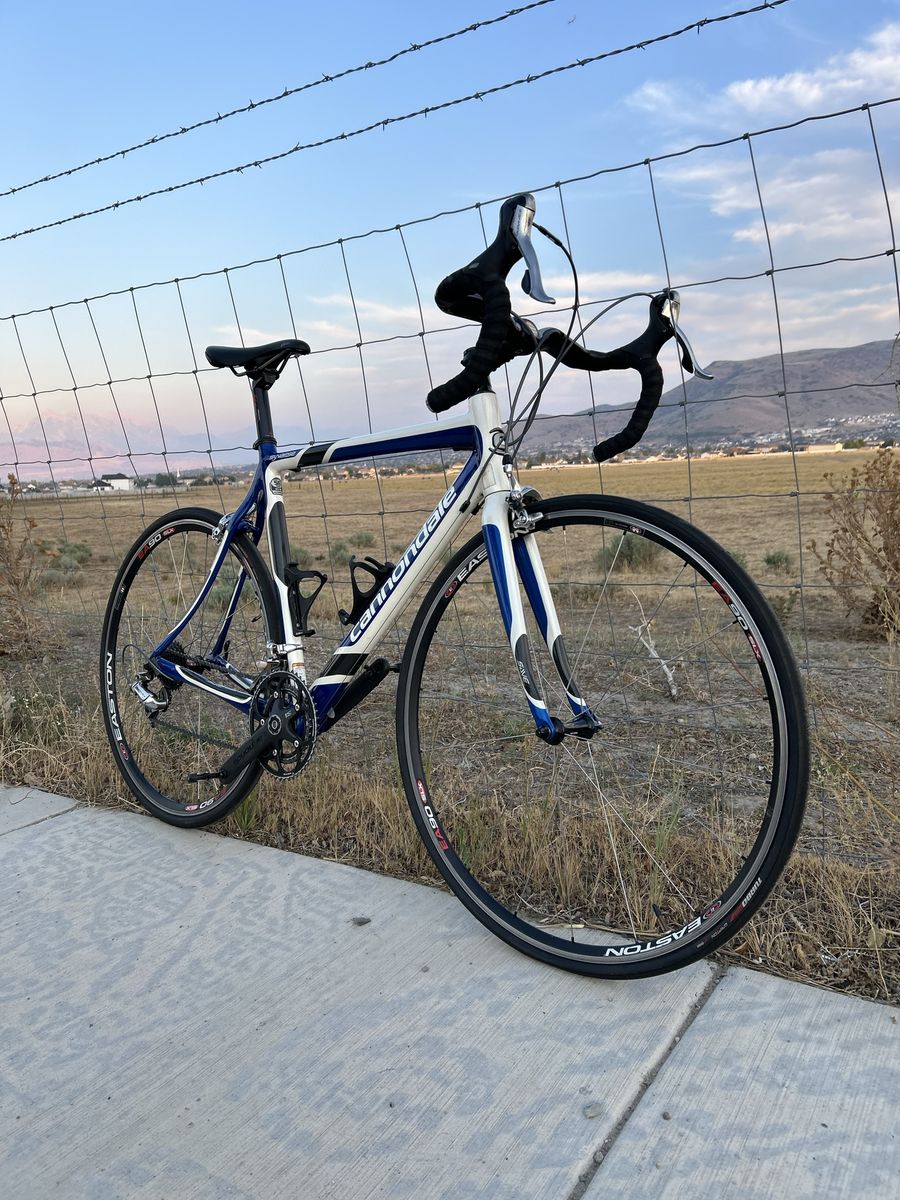 Cannondale Synapse Carbon Road Bike - 56cm Frame - Dura Ace, selling OBO