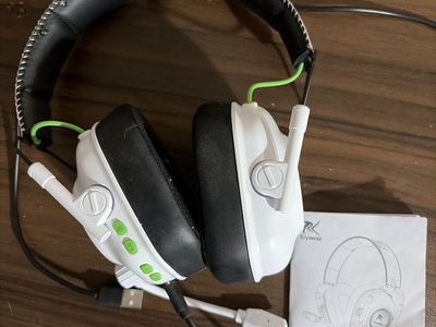 Wireless Gaming Headset with Microphone