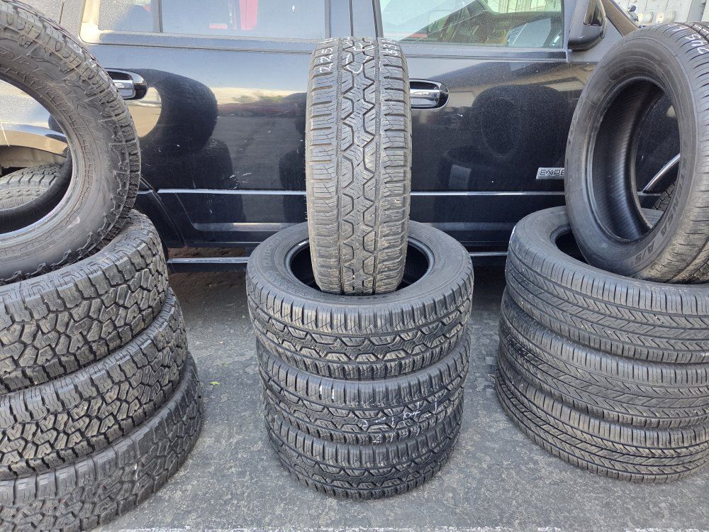 SET OF NOKIAN 225/60R17