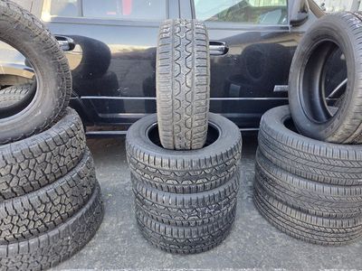 SET OF NOKIAN 225/60R17