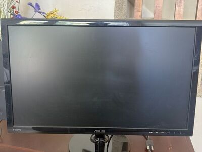Computer Monitor For sale