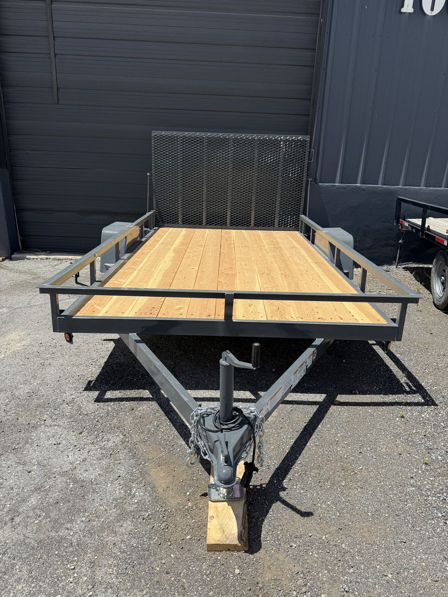 6x12 Flatbed Side by Side Trailer. Single 3500lb Axle. Free Spare Tire. Free Delivery.