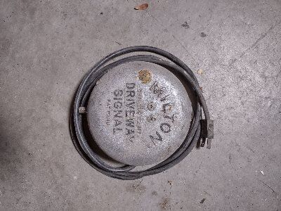 old fashioned Milton driveway signal bell (free)