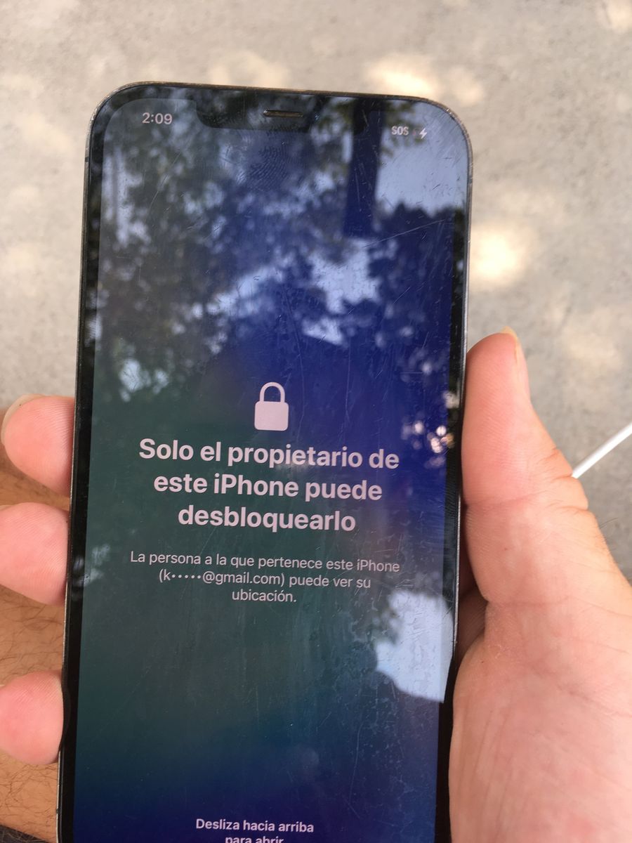 Locked Apple iPhone (Model Unknown) - Parts Only/Repair - Activation Locked