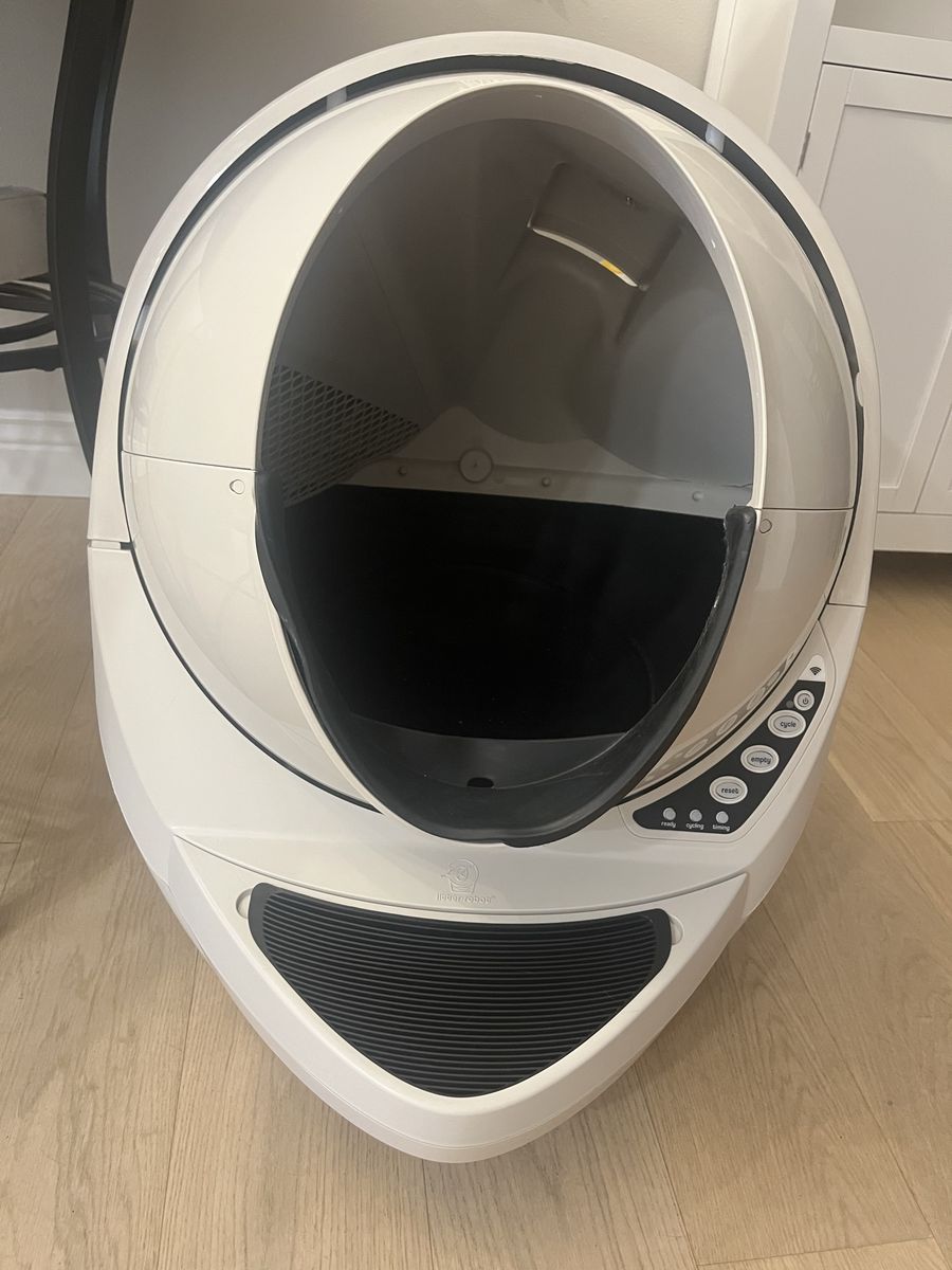 Whisker Litter-Robot 3 Automatic Self-Cleaning Litter Box