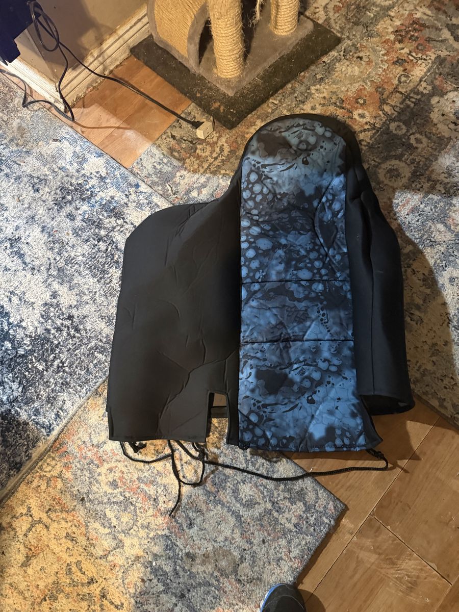 Ford Ranger driver side bucket seat cover 2002