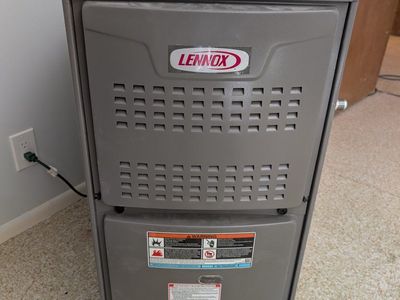 Lennox ML180UH090P36B-55 Gas Furnace — 88,000 BTU, 80% AFUE — $450 OBO