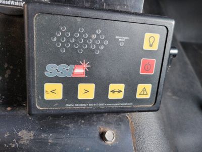 SSI Superior Signals RoadWatch Arrow Board Traffic Advisor w/ Control Unit