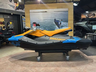 2026 SEA-DOO Spark Trixx for 3 Gulfstream Blue / O