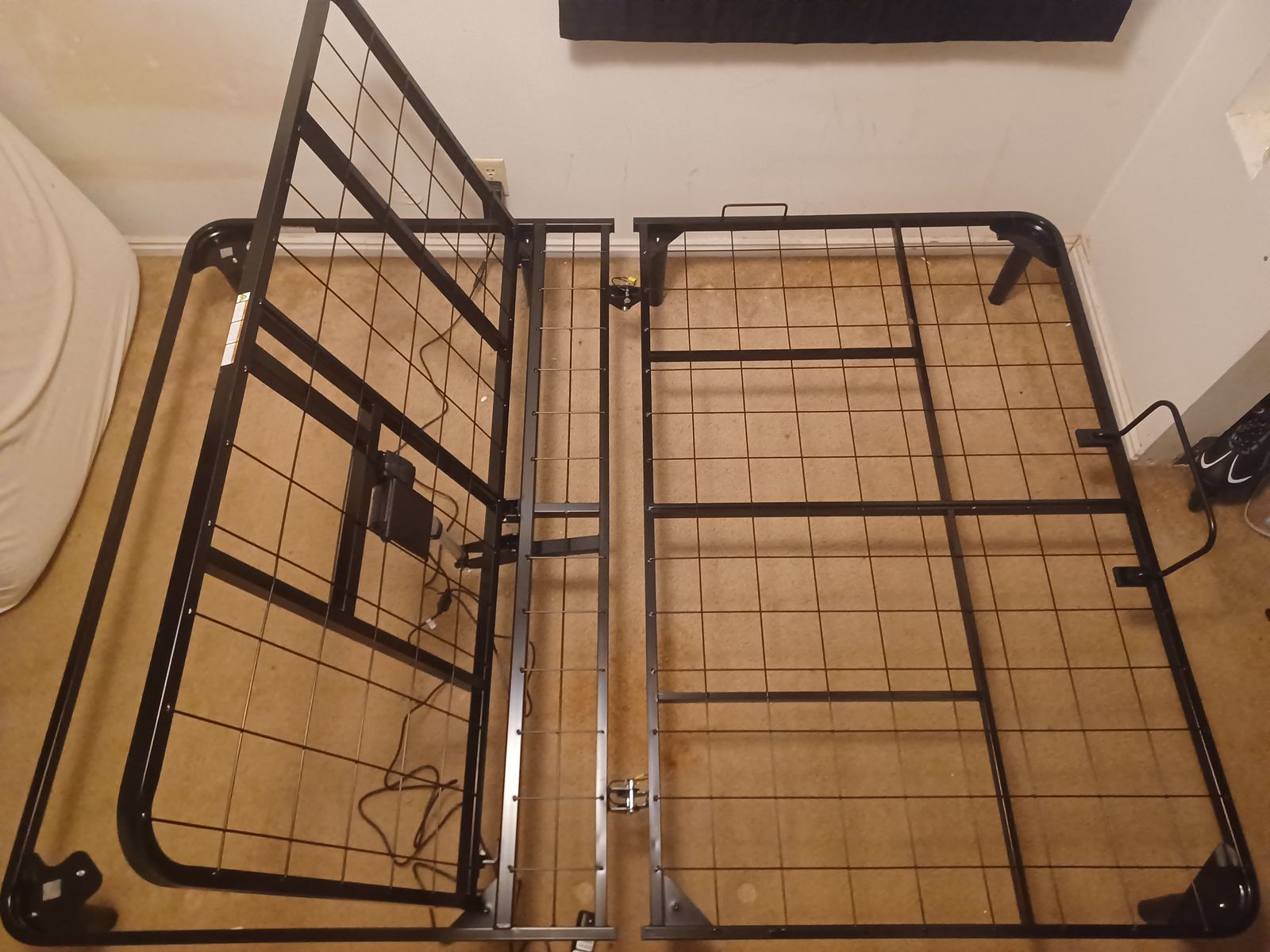 Adjustable Bed Base - Queen Size - Mint Condition