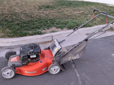 Husqvarna Self-propelled lawnmower
