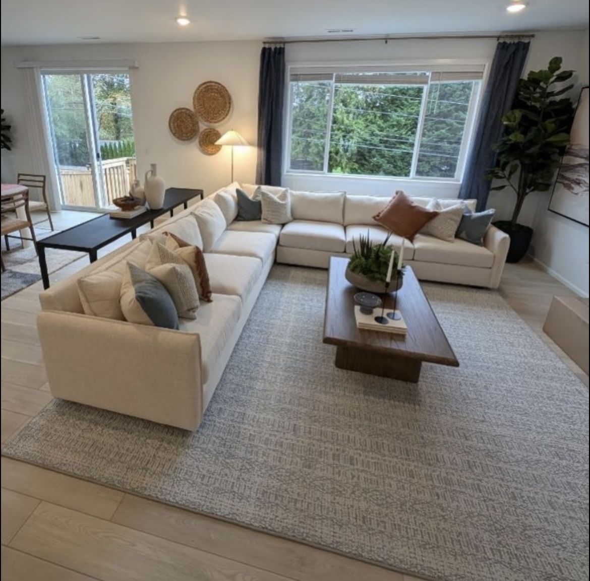 BRAND NEW MODEL HOME SECTIONAL