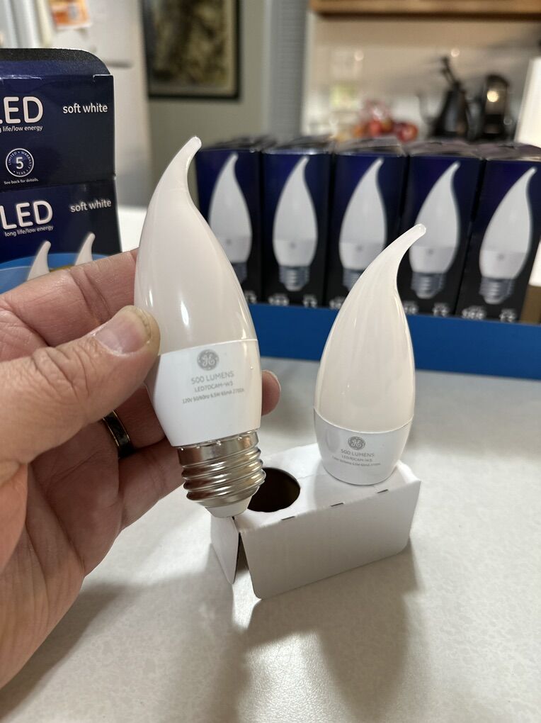 New GE LED Soft White Dimmable Bulbs 6.5W = 60W