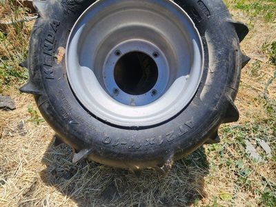 Kenda Gecko AT21X11-10 ATV Paddle Tires & Wheels (Pair) - Used