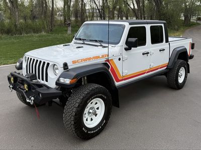 2022 Jeep Gladiator Sport