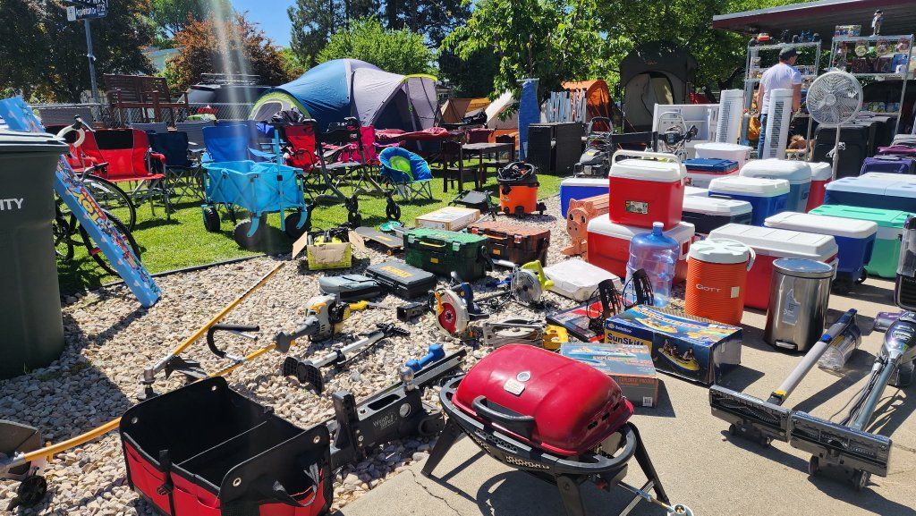 Multifamily Yard Sale Today 5/16/2026.
from 8:00 am to 4:00 pm.