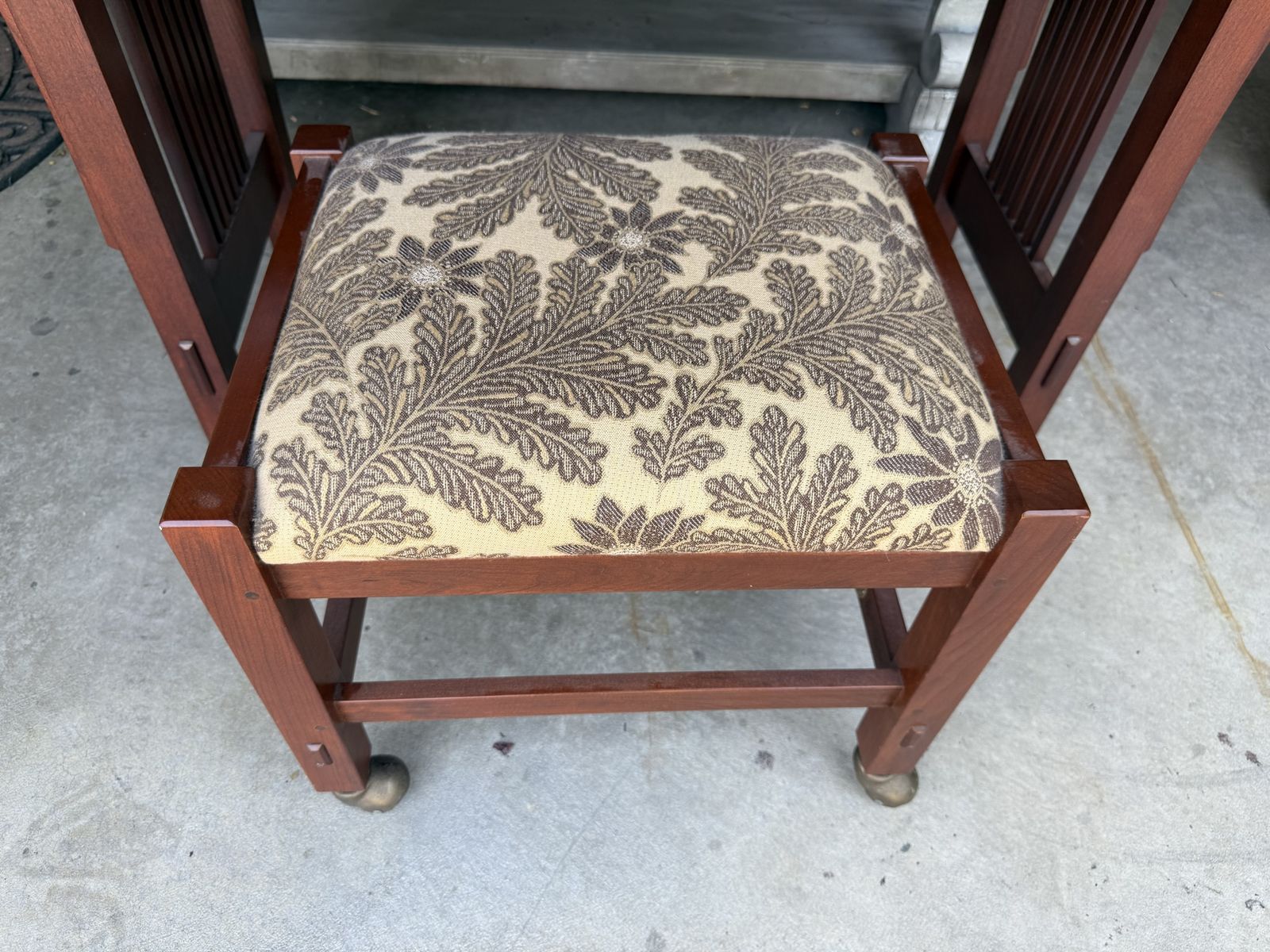 Stickley Arts & Crafts Mission Oak Footstool Ottoman with Upholstered Seat and Casters