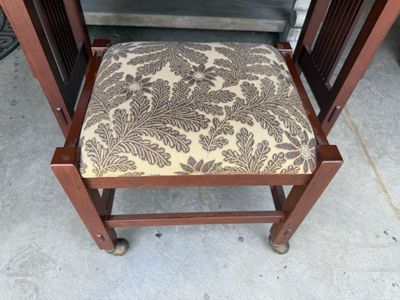 Stickley Arts & Crafts Mission Oak Footstool Ottoman with Upholstered Seat and Casters