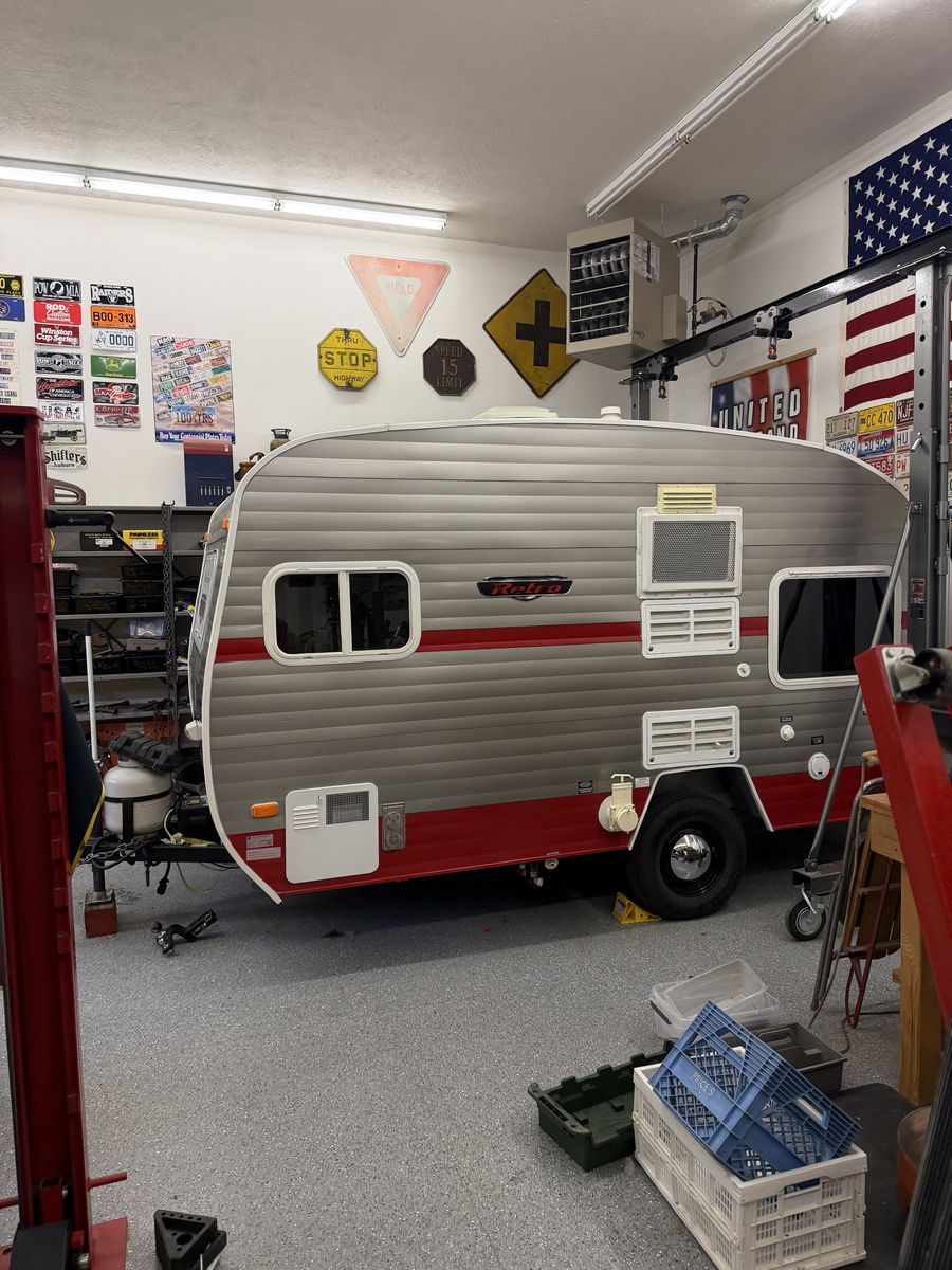 2015 Whitewater retro 155 XL travel trailer