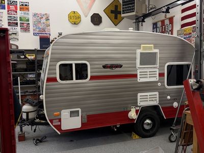 2015 Whitewater retro 155 XL travel trailer