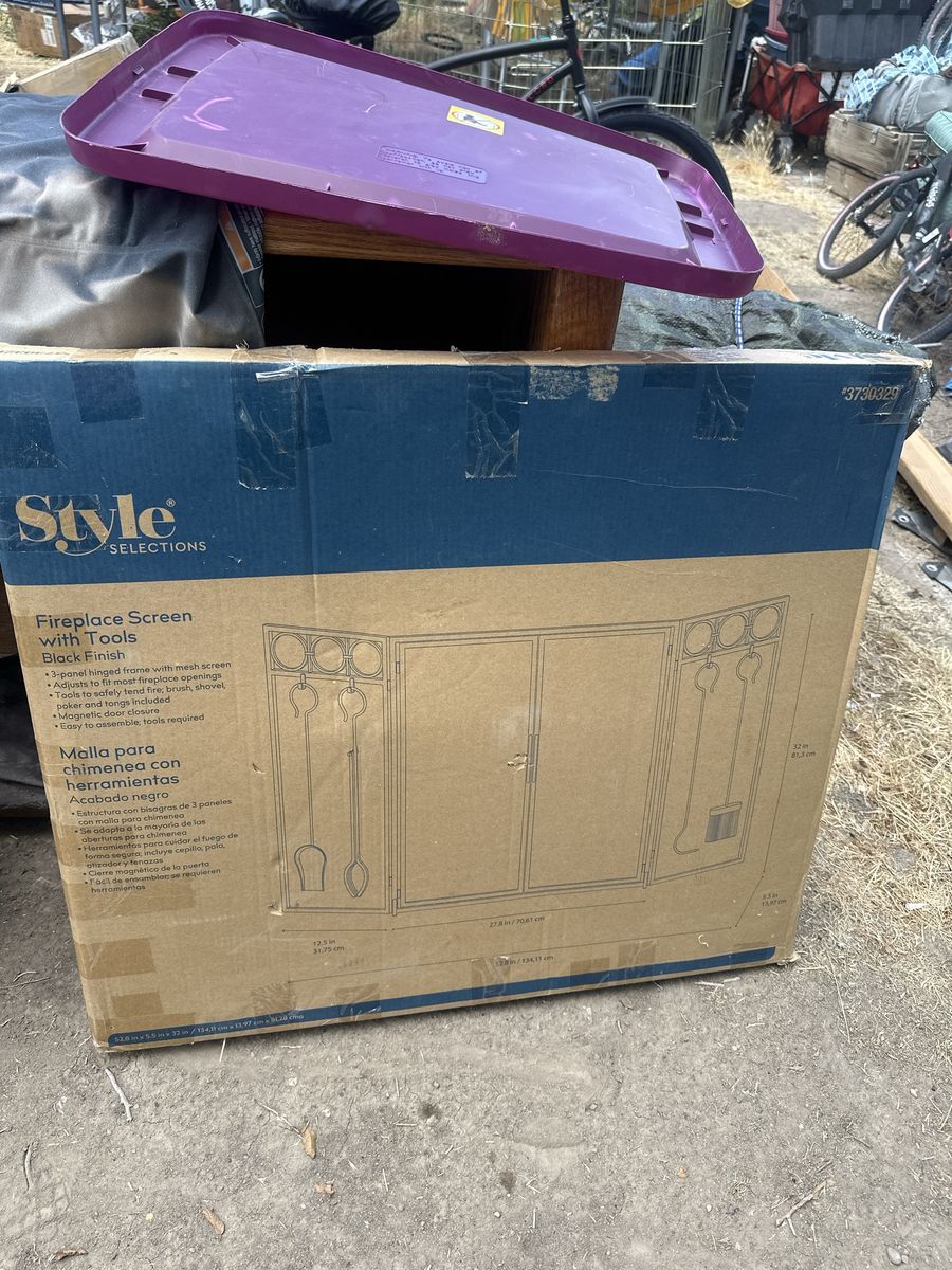 Style Selections 3-Panel Fireplace Screen w/ Tools, Black Finish, Magnetic Door