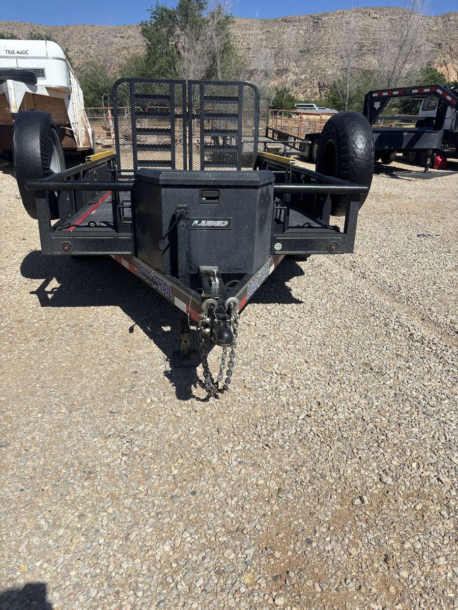 2016 Load Trail Trailer