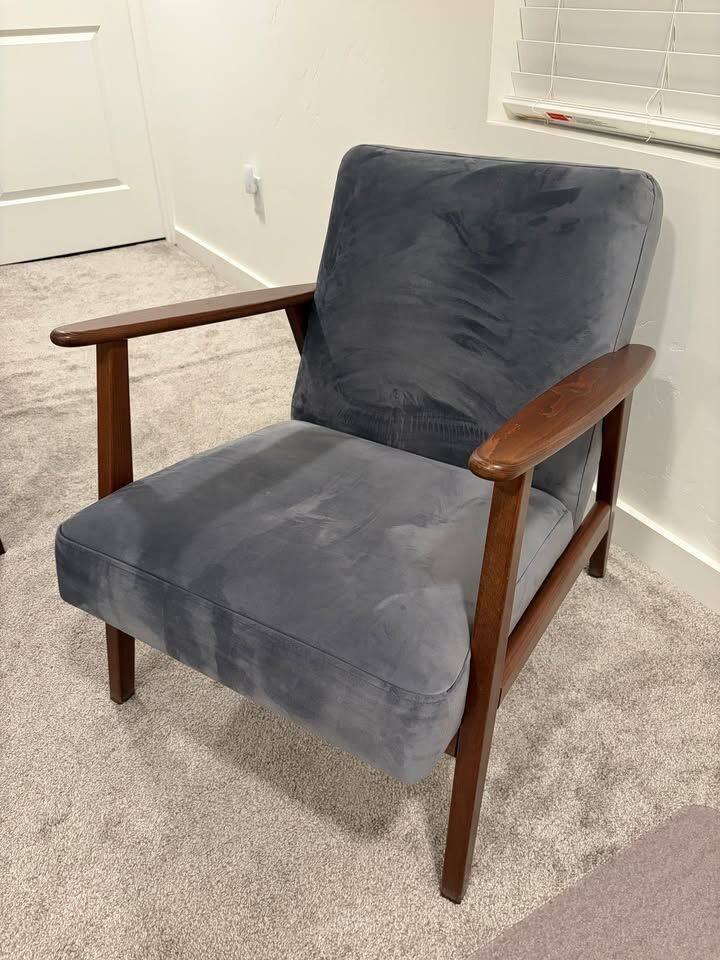 Blue velvet accent chair