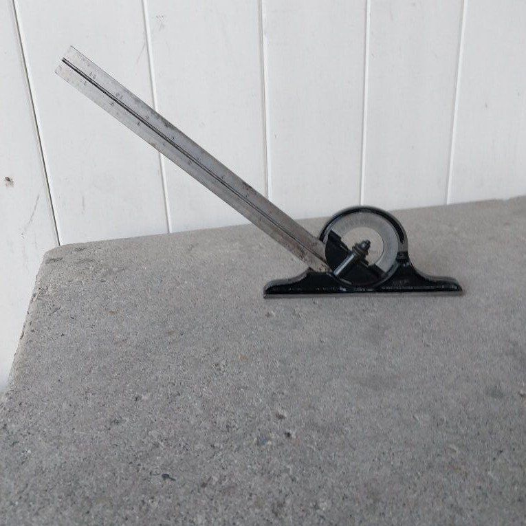 starrett protractor