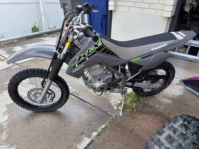 2025 Kawasaki KLX140R