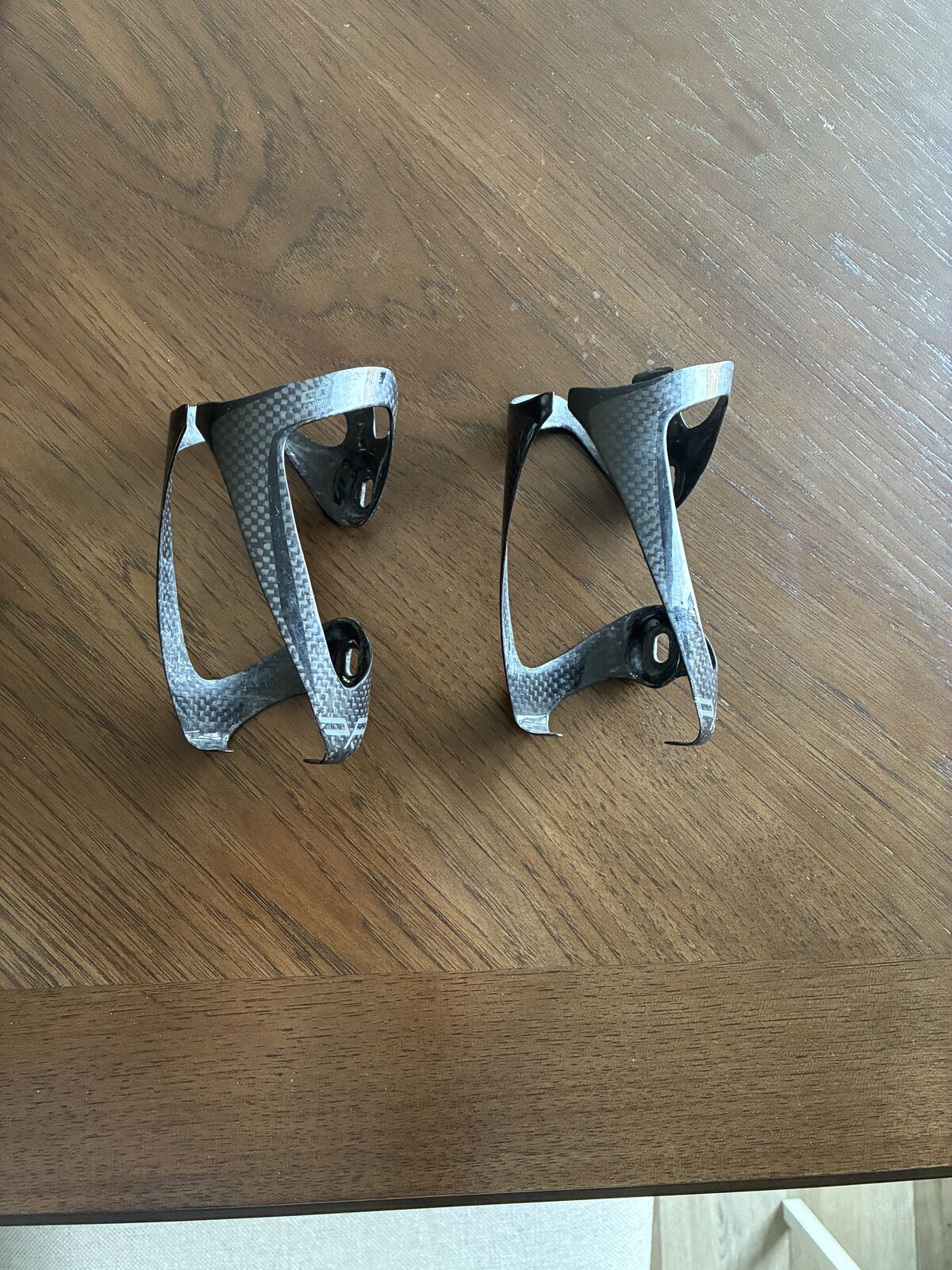 Carbon FIber Water Bottle Cages (2)