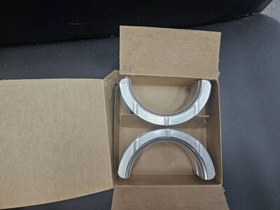 JOHN DEERE CRANK SHAFT THRUST BEARING RE65168