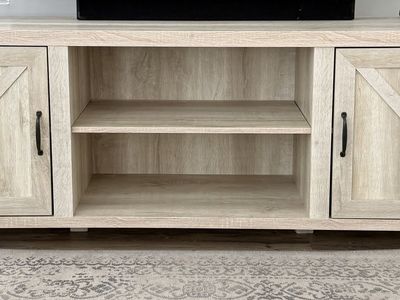 Modern Farmhouse Barn Door TV Stand