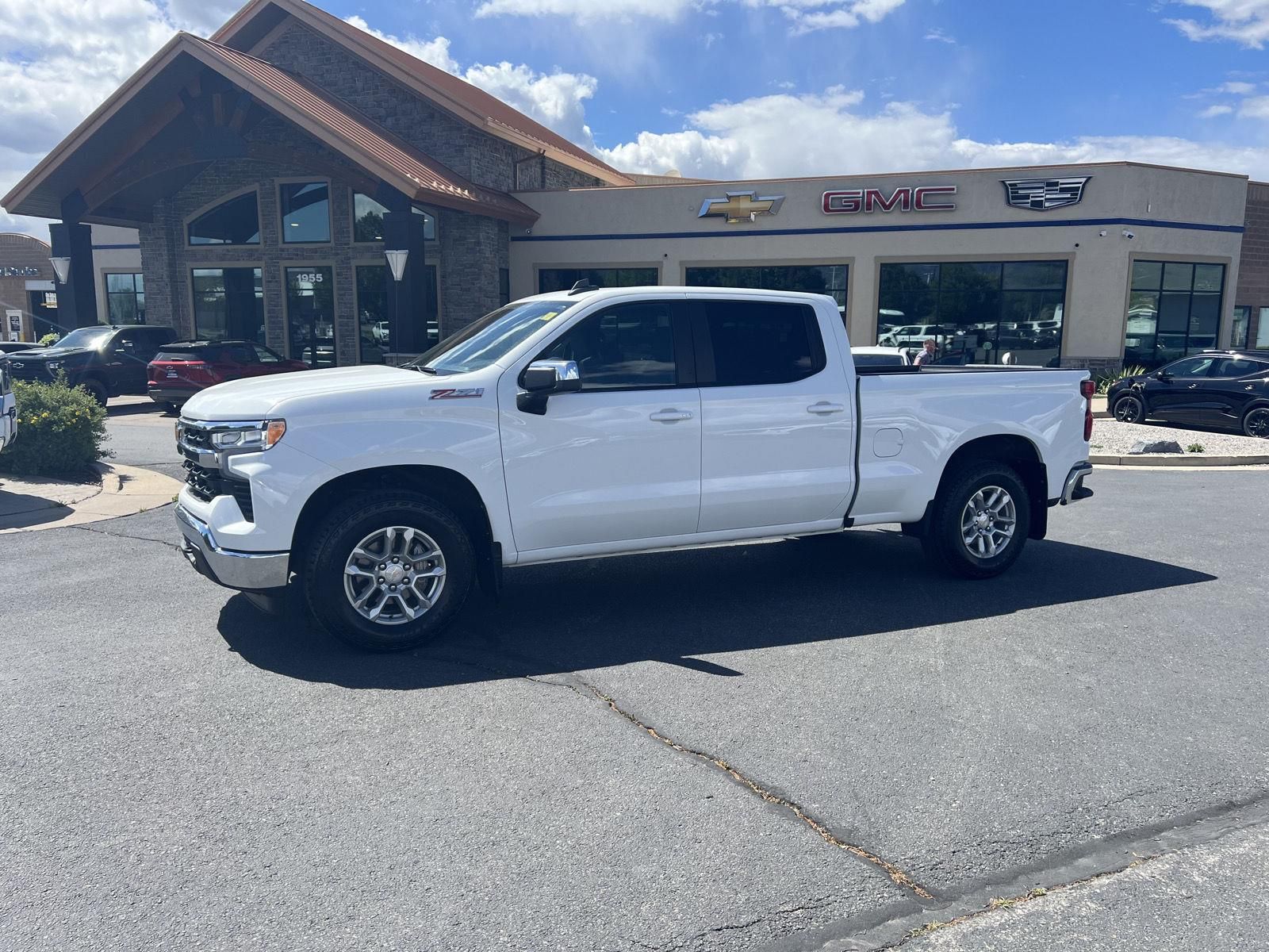 2024 Chevrolet Silverado 1500 LT