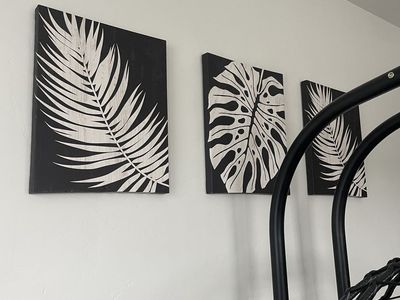 3 Sets Of Wall Decor