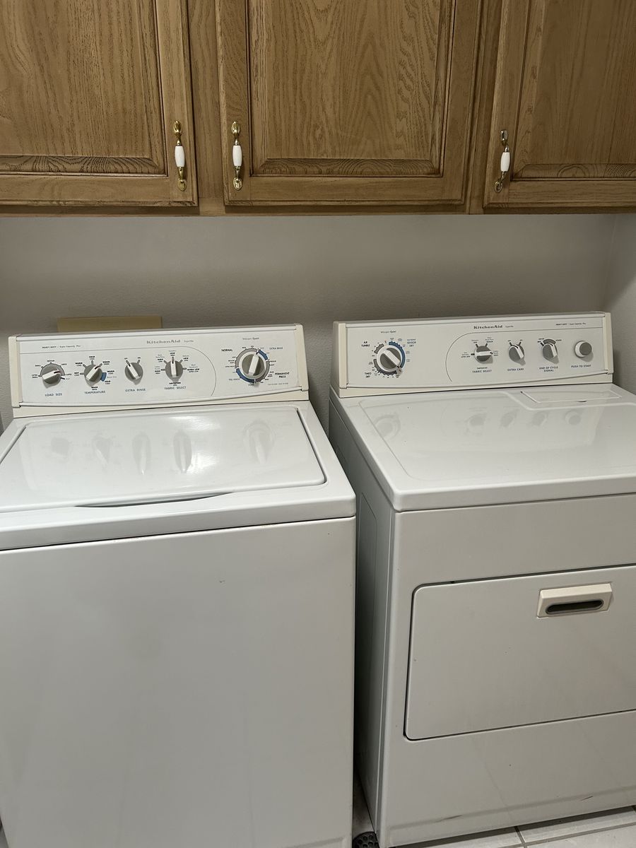 Main image 6