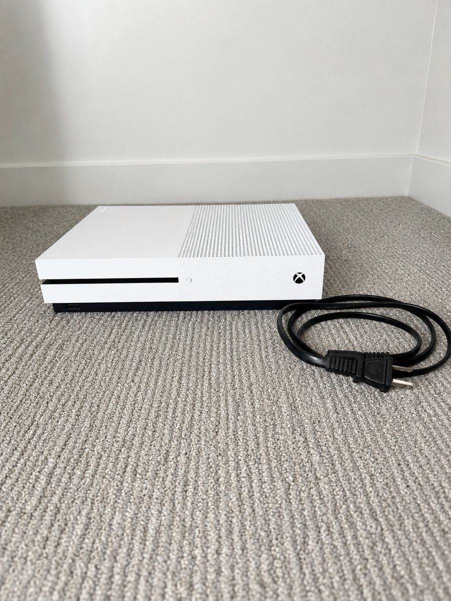 Xbox One S | OFFERS & TRADES |