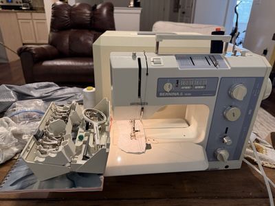 Bernina vintage heavy duty 1030 sewing machine