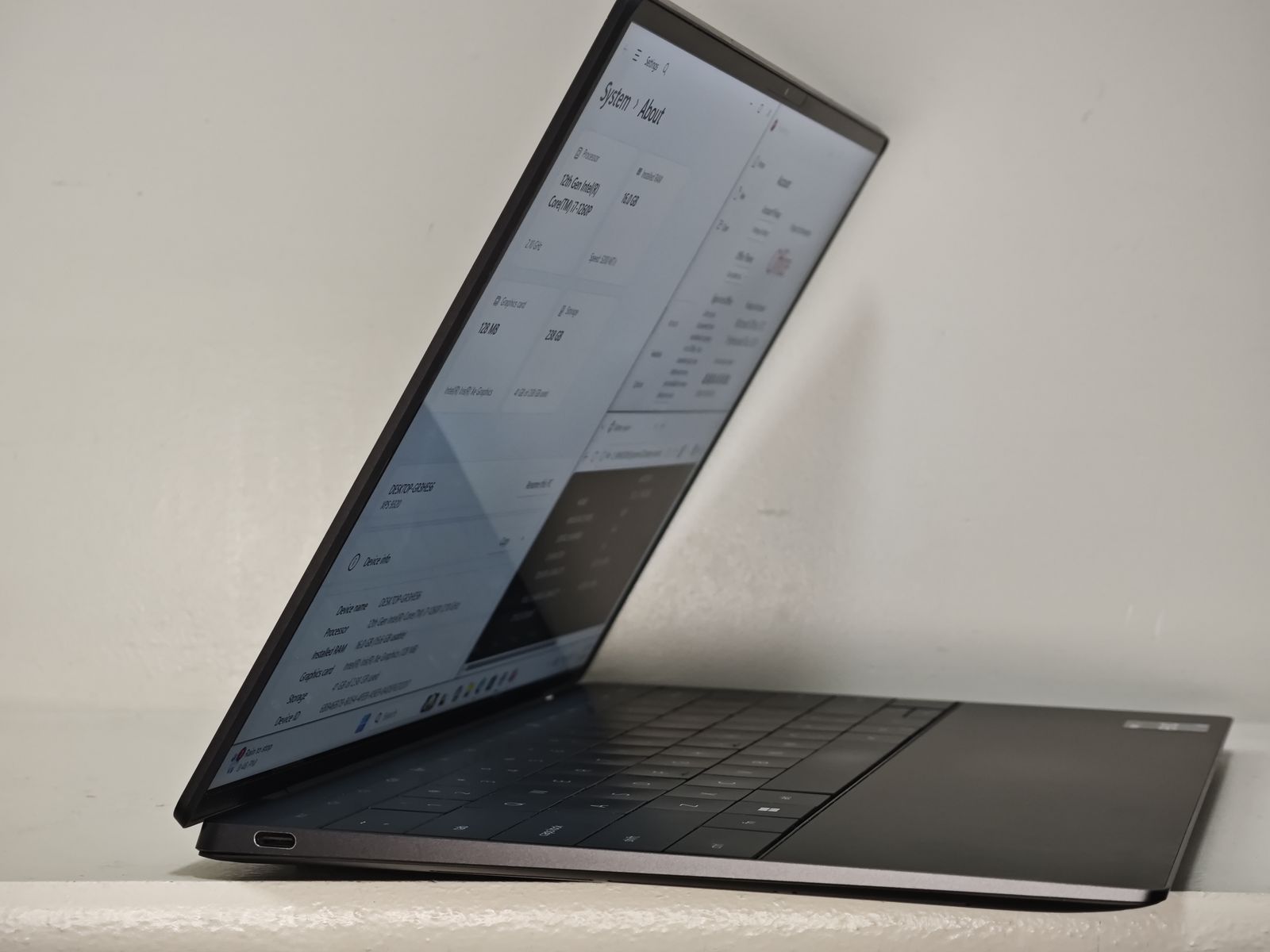 XPS 9320 | i7-1260P | 16G/512G | W11 Pro + Office24 LTSC activated