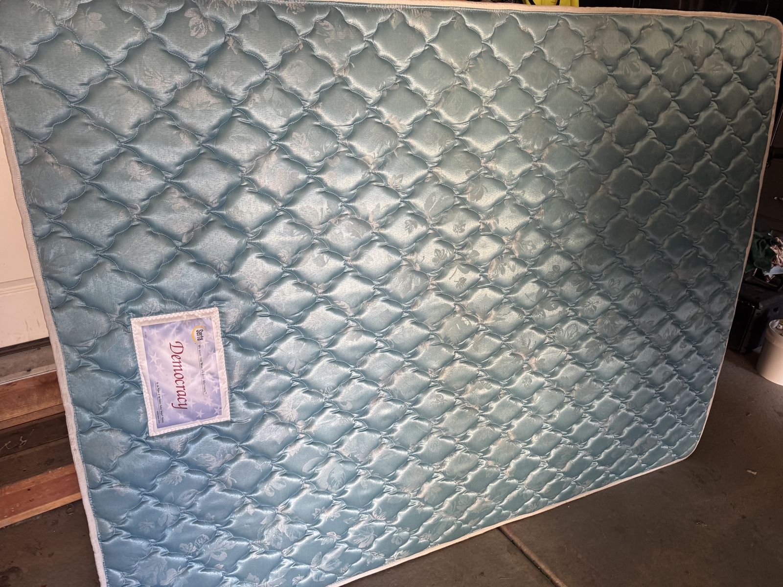 Queen mattress