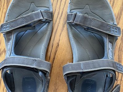 Teva Sandals Men’s size 9